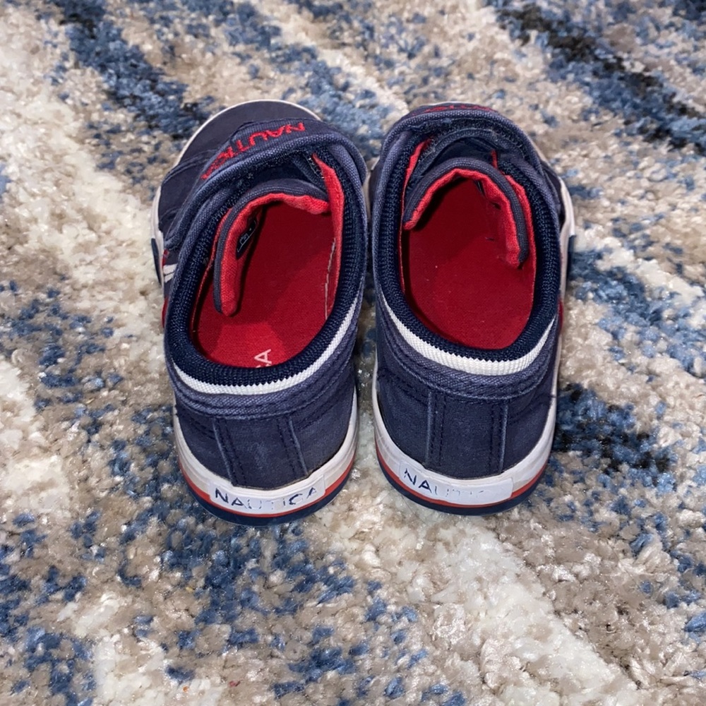 Shoes - Picture 2 of 3